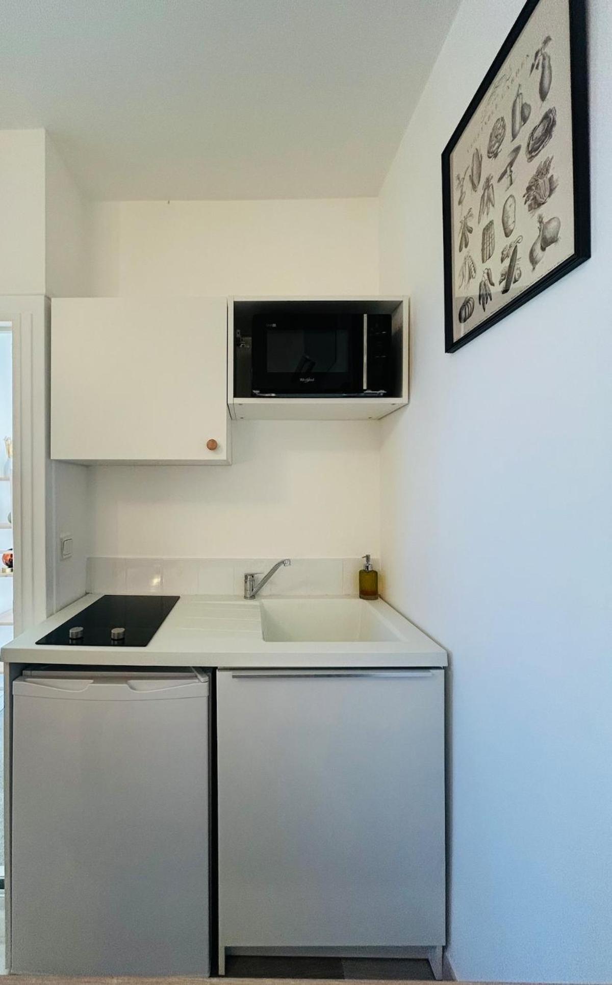 Appartement Charmant Proche Gare Tours Exterior photo